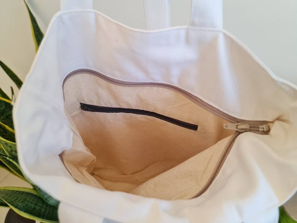 Daisy Embroidered Black Linen Tote Bag - 0