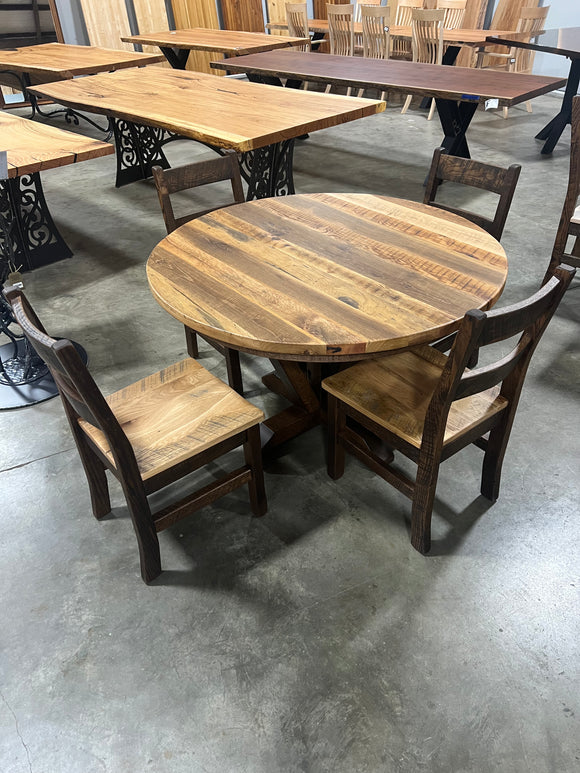 Vineyard Table Set