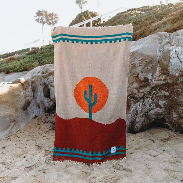 Trek Light - Handwoven Throw Blanket | Arizona