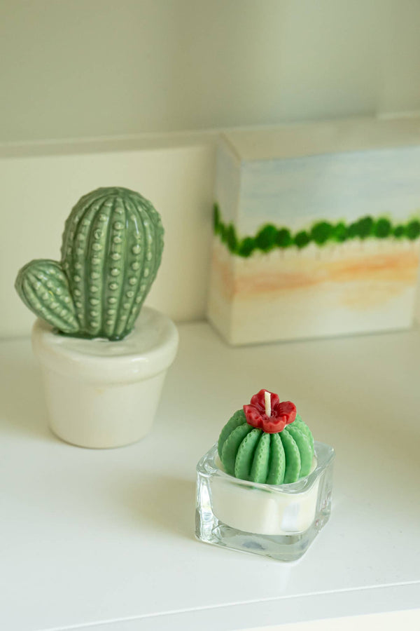 ZOETSTUDIO - Barrel Cactus Tealight Candles: Green w/ red