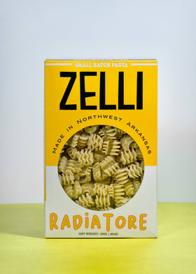 Zelli Radiatore pasta box on a light gray background