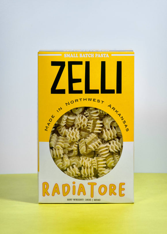 Zelli Radiatore pasta box on a light gray background