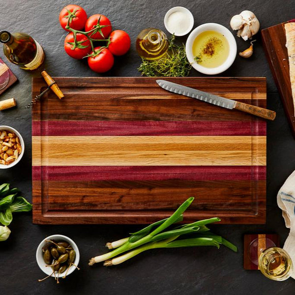 wood cutting board with juice ring