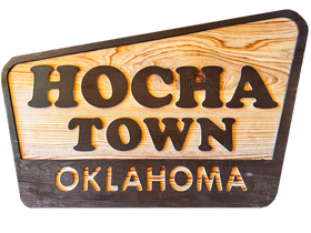 Hochatown Sign