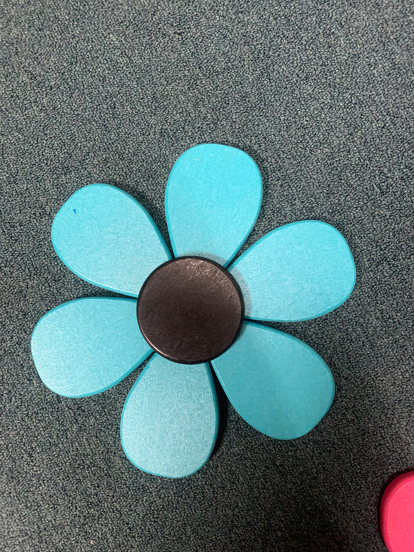 Outdoor Round Petal Flowers (Medium)